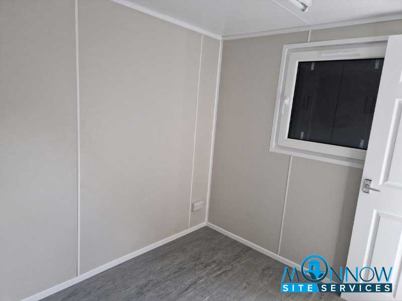 16ft x 10ft anti vandal unit