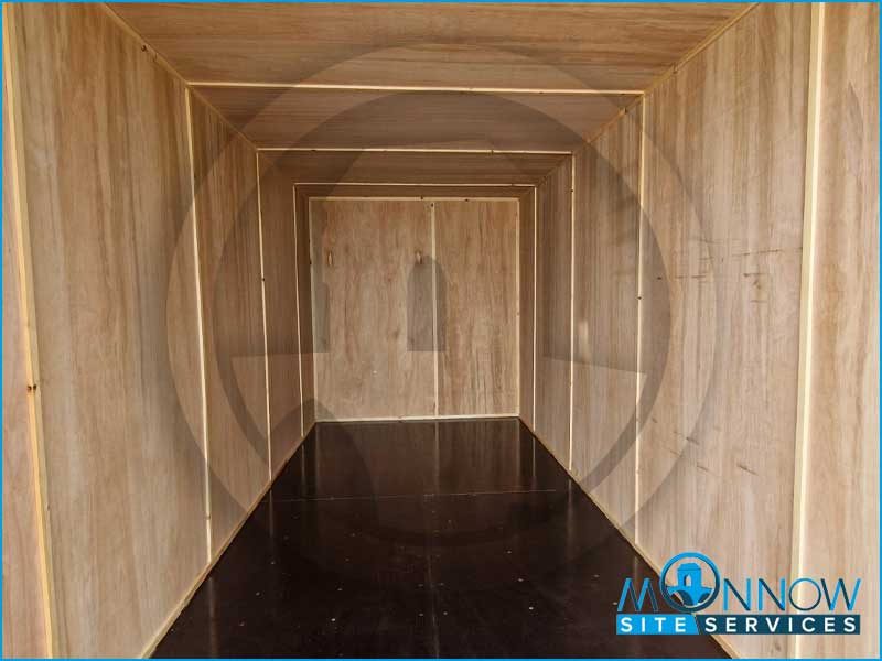 20ft x 8ft shipping container plywood lined and insulated MSS2955