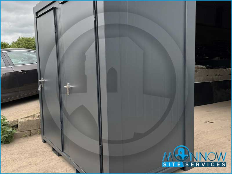 1+1 Double Mains Toilet 8ft x 4ft MSS2729