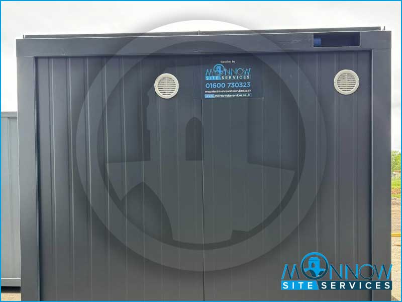 1+1 Double Mains Toilet 8ft x 4ft MSS2729
